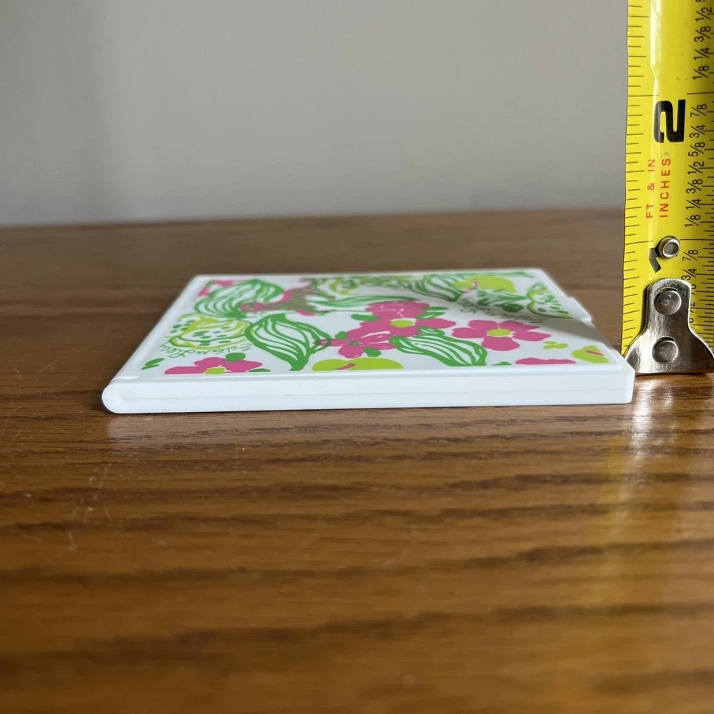 Estee Lauder X Lilly Pulitzer Compact Mirror Pink Green Floral‎ Purse Makeup